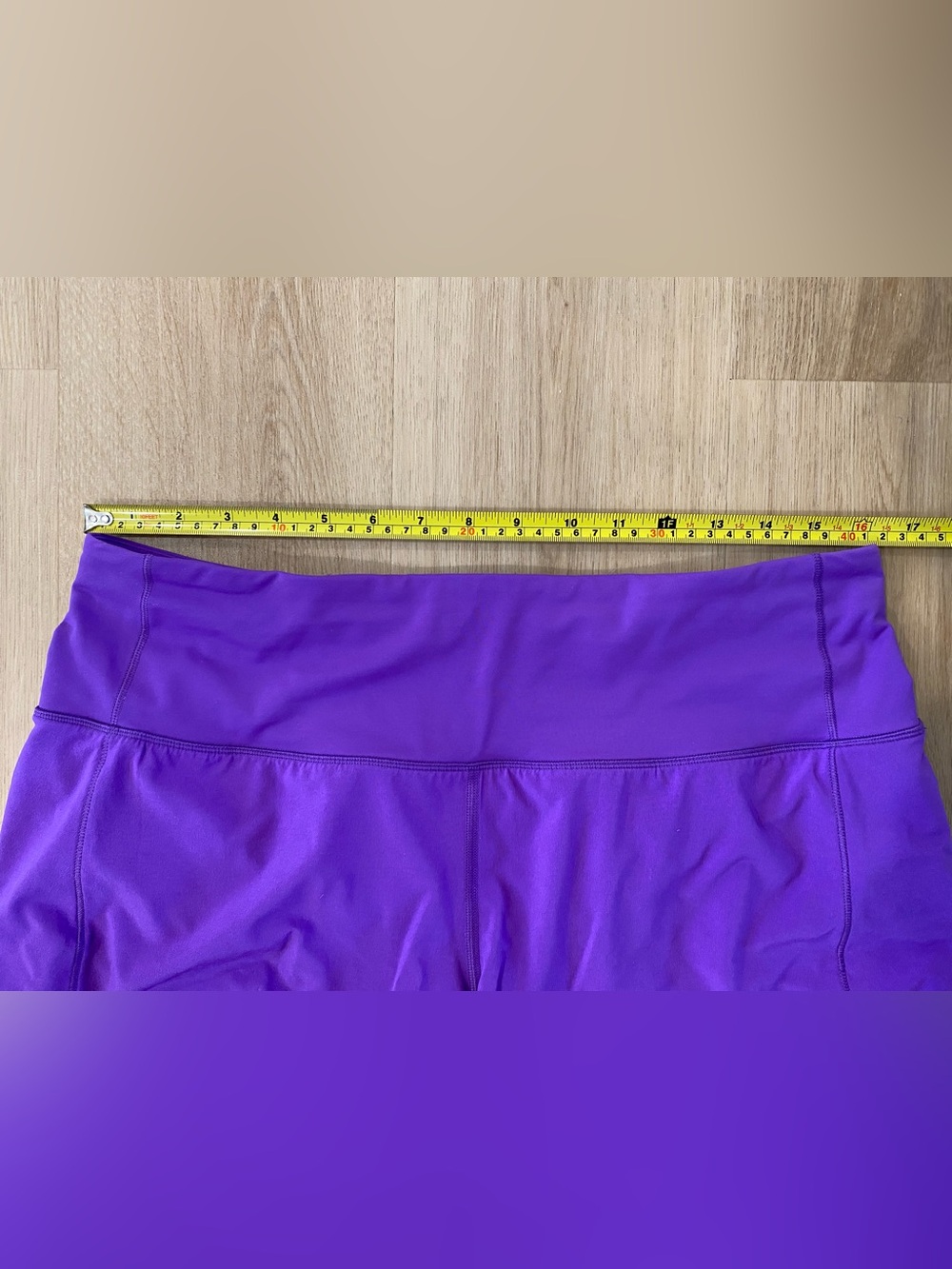 Lululemon Speed Up Shorts Purple - Picture 4 of 8